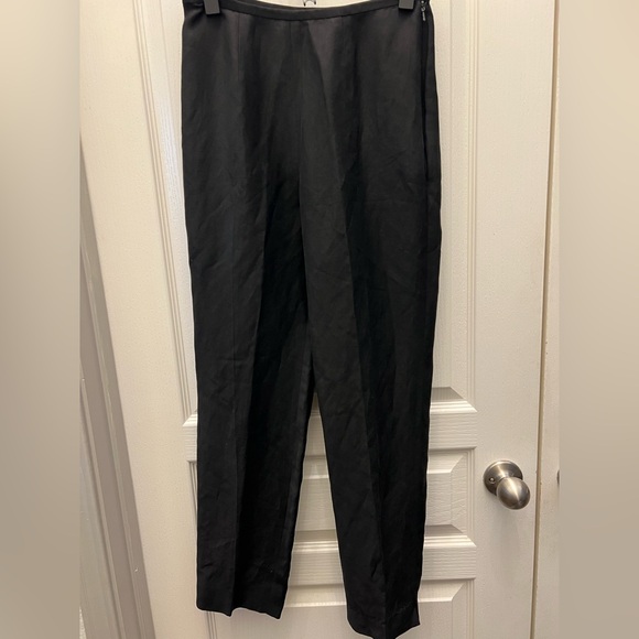 Ann Taylor Linen suit 4 - Picture 5 of 8